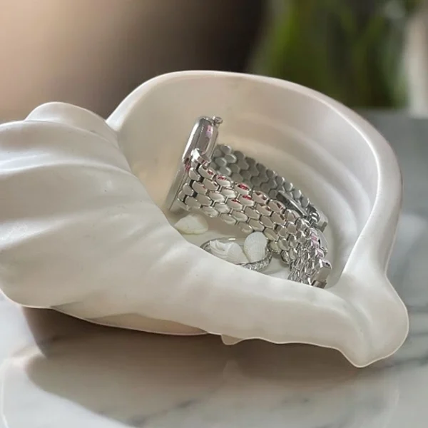 Skoljka NAdi jesmonite